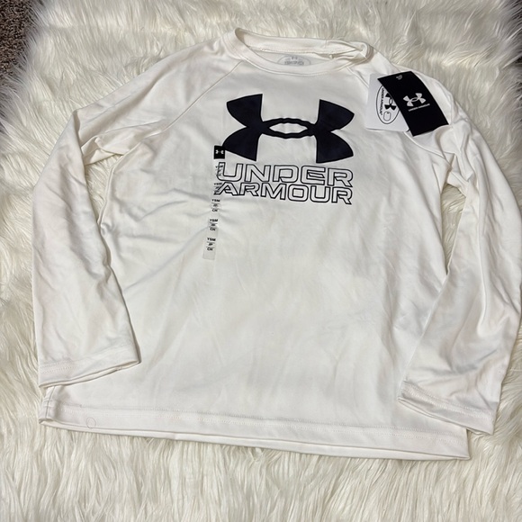NWT Under Armour White Long Sleeve Youth Boys Loose Shirt Small - Picture 1 of 11